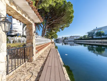 Maison de 4 chambres avec piscine privée et amarre à Castelló d'Empúries - Photo 19