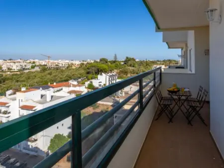 Appartement moderne 2 chambres à Alvor, proche plages et golf - Photo 12