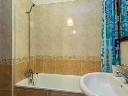 Appartement moderne 2 chambres à Alvor, proche plages et golf - Photo 15