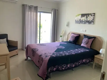 Appartement moderne à Alvor avec terrasse et parking - Photo 5