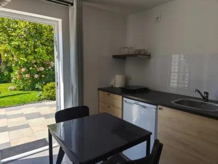 Studio élégant avec jardin et barbecue à Apúlia - Photo 11