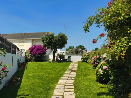 Studio élégant avec jardin et barbecue à Apúlia - Photo 31