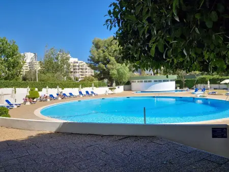 Appartement lumineux avec balcon et piscine commune à Praia da Rocha - Photo 30