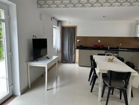 Studio moderne à Apúlia près de la plage avec jardin - Photo 5