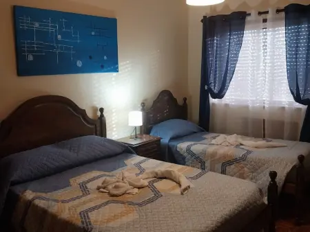 Appartement moderne à Seia, 3 chambres, parking, climatisation - Photo 7