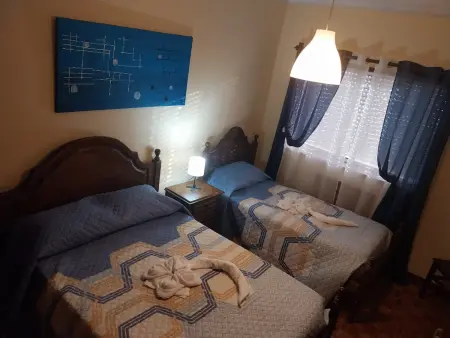 Appartement moderne à Seia, 3 chambres, parking, climatisation - Photo 8