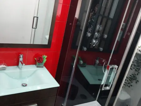 Appartement récent à Seia avec vue montagne et climatisation, 3 chambres, Wi-Fi, parking - Photo 7