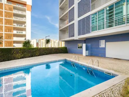 Appartement cosy avec balcon, centre-ville de Portimão - Photo 1
