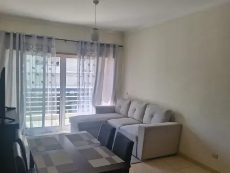 Appartement cosy avec balcon, centre-ville de Portimão - Photo 2