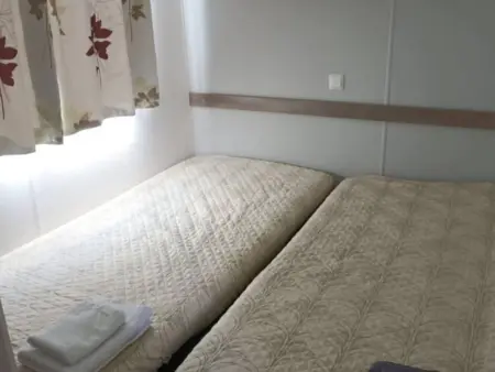 Sesimbra: Maison 3 chambres, 8 pers max, piscine commune - Photo 9