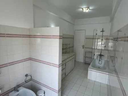 Villa d'été avec piscine chauffée privée à Faro, 5 chambres pour 12 personnes - Photo 19