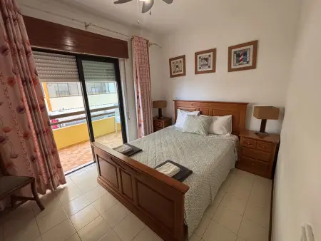 Appartement en bord de mer à Quarteira, 2 chambres, pour 4 personnes avec balcon - Photo 3