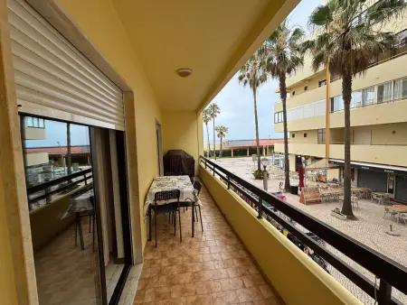 Appartement en bord de mer à Quarteira, 2 chambres, pour 4 personnes avec balcon - Photo 5