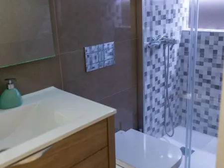 Charmant appartement à Nazaré, 1 chambre, proche plage, climatisation - Photo 18