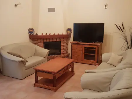 Villa moderne 4 chambres, piscine privée, proche mer - Photo 12