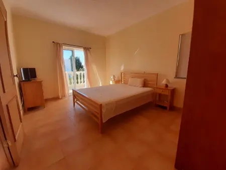Villa moderne 4 chambres, piscine privée, proche mer - Photo 29