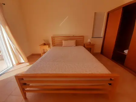 Villa moderne 4 chambres, piscine privée, proche mer - Photo 31