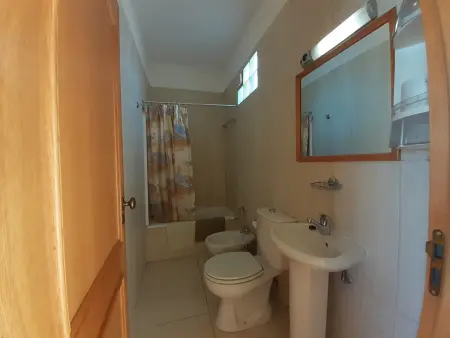 Villa moderne 4 chambres, piscine privée, proche mer - Photo 35