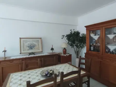 Appartement 3 chambres avec balcon à Lagos, proche plages et services - Photo 5