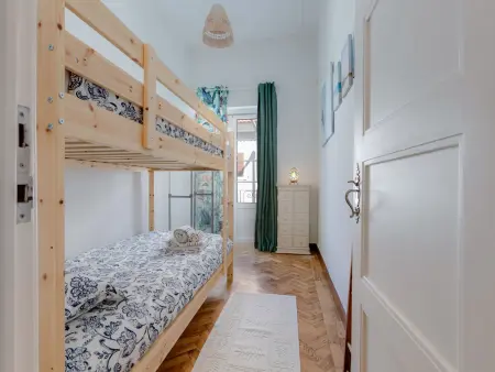 Maison rénovée au cœur de Faro avec terrasse, Maison 6 personnes à Faro - Photo 5
