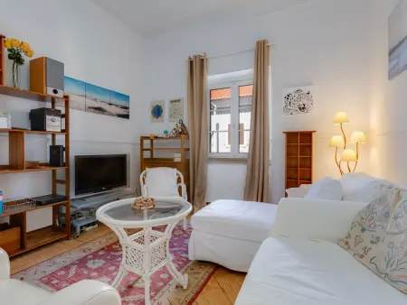 Maison rénovée au cœur de Faro avec terrasse, Maison 6 personnes à Faro - Photo 18