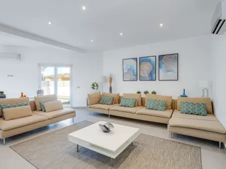 Villa élégante avec piscine privée près des plages d'Albufeira - Photo 3