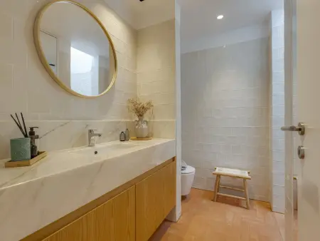 Villa de Luxe 4 Chambres avec Piscine Privée à Faro - Photo 8