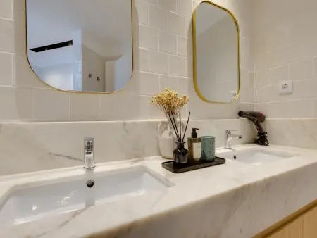 Villa de Luxe 4 Chambres avec Piscine Privée à Faro - Photo 11