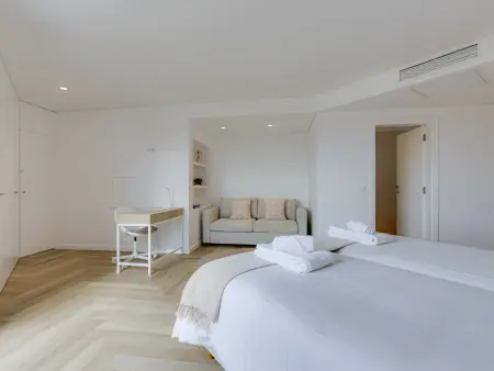 Villa de Luxe 4 Chambres avec Piscine Privée à Faro - Photo 21