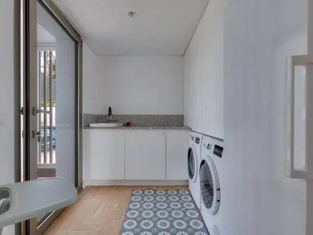 Villa de Luxe 4 Chambres avec Piscine Privée à Faro - Photo 31