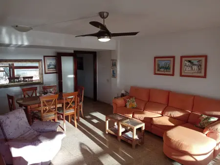 Appartement 4 chambres en bord de mer avec 2 piscines, courts de sport et parking à Gandia - Photo 3