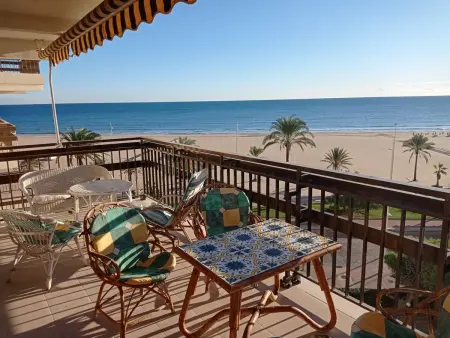 Appartement 4 chambres en bord de mer avec 2 piscines, courts de sport et parking à Gandia - Photo 19