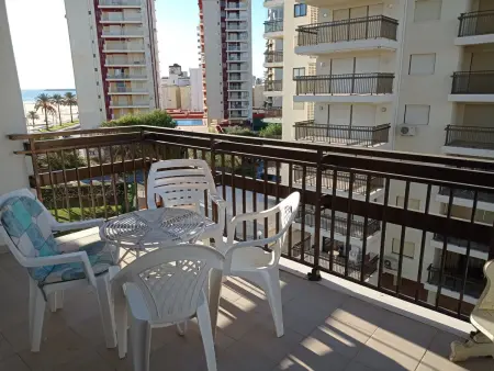 Appartement 4 chambres en bord de mer avec 2 piscines, courts de sport et parking à Gandia - Photo 26