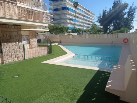Charmant appartement à Gandía, 2 chambres, animaux admis, climatisation - Photo 1