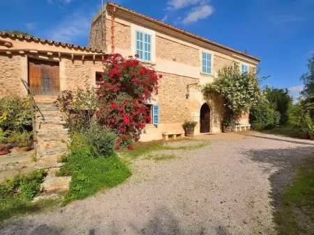 Finca Majorquine avec Piscine à Llubí, 4 Chambres, Capacité 8 - Photo 10