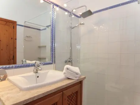 Villa rustique à Sa Pobla avec piscine privée, Gite 6 personnes à Sa Pobla - Photo 17