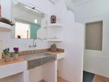 Maison rénovée à Muro avec piscine privée, Wi-Fi, 2 pers. - Photo 14