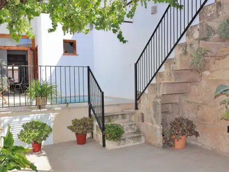 Charmante Maison à Muro avec Piscine et Climatisation, Idéale pour 4 Personnes - Photo 2