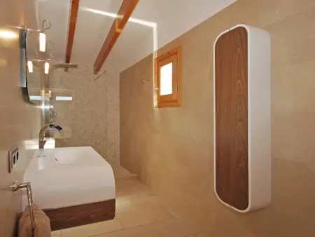 Charmante Villa Majorquine avec Piscine Privée et Jardin à Muro - Photo 2