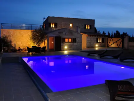 Charmante Villa Majorquine avec Piscine Privée et Jardin à Muro - Photo 16