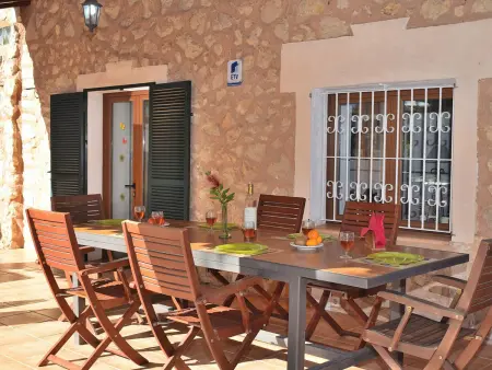 Charmante Finca avec grandes chambres et piscine privée à Pollensa - Photo 8