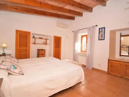 Charmante Finca avec grandes chambres et piscine privée à Pollensa - Photo 20