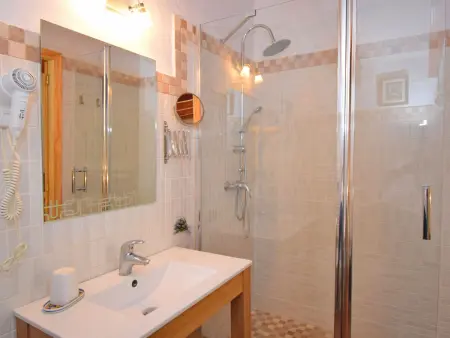 Charmante Finca avec grandes chambres et piscine privée à Pollensa - Photo 24