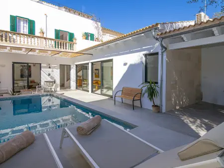 Maison de charme à Muro - 4 ch, climatisation, jardin - Photo 1