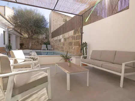 Maison de charme à Muro - 4 ch, climatisation, jardin - Photo 2