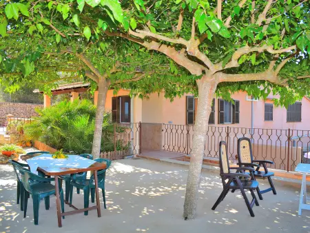 Jolie Finca à Muro avec Terrasse et Jacuzzi, Gite 3 personnes à Can Picafort - Photo 5