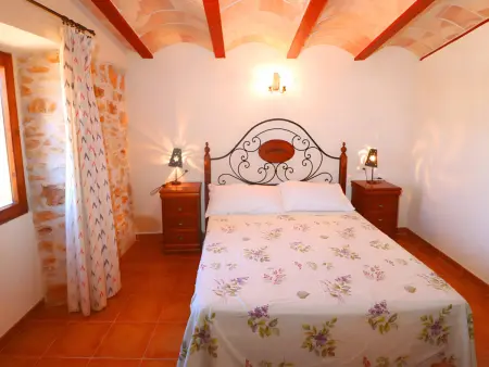 Belle Villa Majorquine avec Piscine Privée et Jardin à Es Llombards - Photo 12