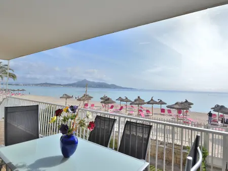 Appartement classique 1er étage, vue plage Alcúdia, 3 ch, 2 sdb, pour 6 pers. - Photo 1