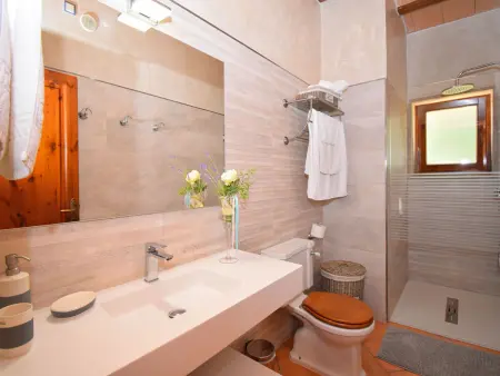 Maison de campagne spacieuse avec piscine privée à Santa Margalida - Photo 15