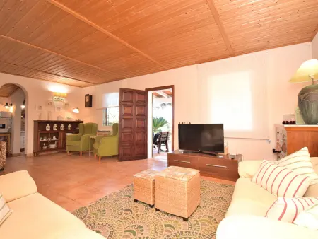 Chalet rustique à Santa Margalida avec piscine et WiFi - Photo 15